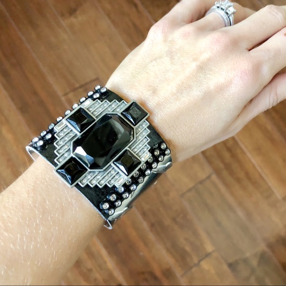 Beautiful metal and stone bracelet - Picture 6 of 6